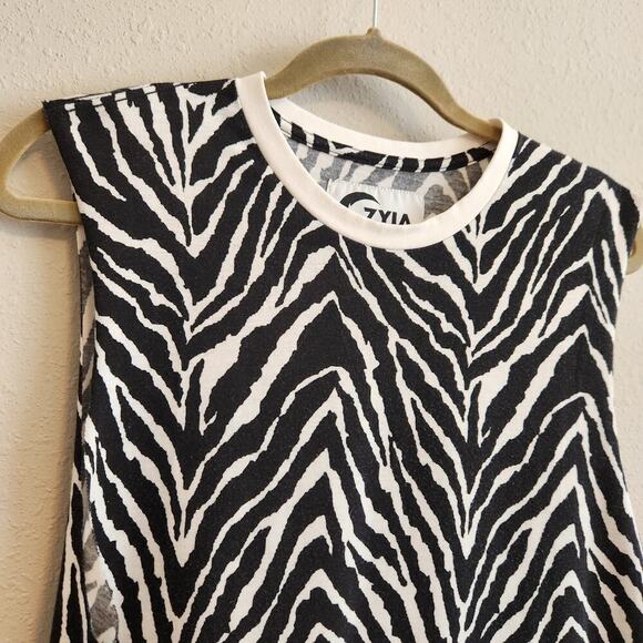 Zyia Active Safari Zebra Print Sleeveless Muscle Tee Size Medium - Picture 3 of 10